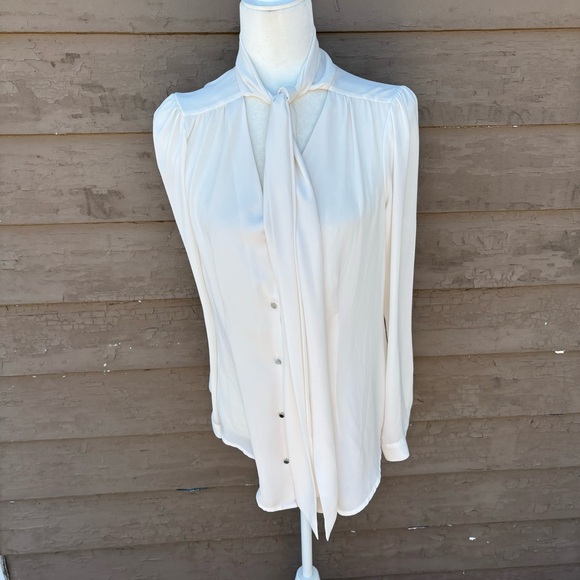WHBM cream blouse with bow - Picture 4 of 8